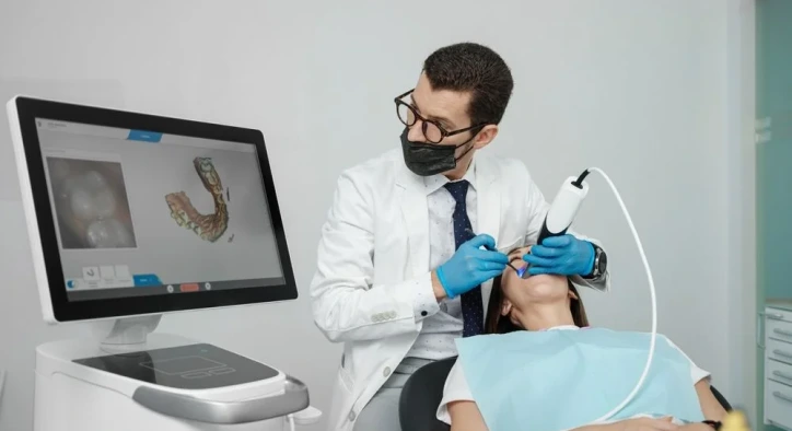 Dijital Gülüş Tasarımı Nedir? Nasıl Yapılır?
