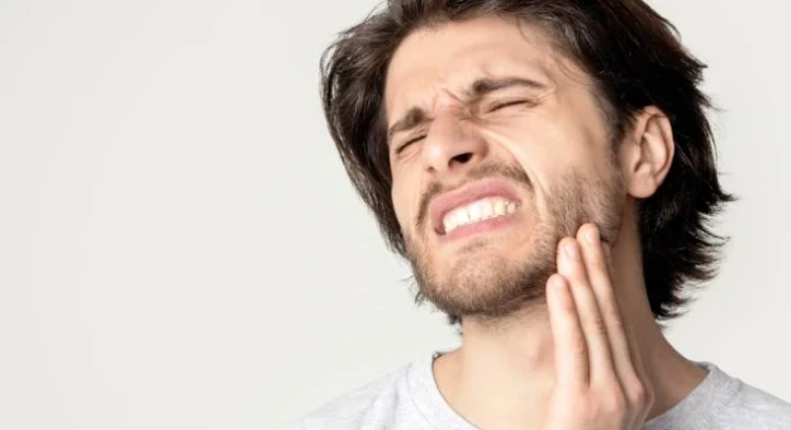 What Is Jaw Locking? What Causes It and How Is It Resolved?