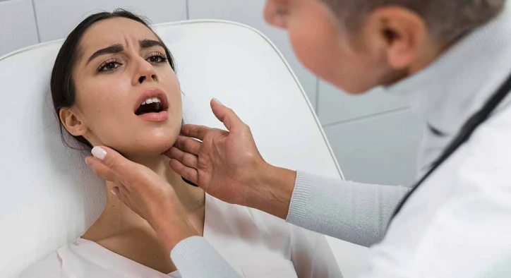 What Is Jawbone Resorption? Symptoms, Causes and Treatment